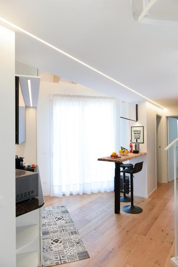Апартаменты Residenza Emilia Падуя Экстерьер фото